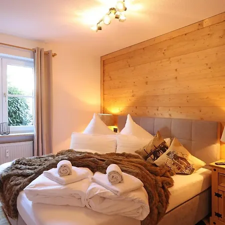 'Chalet-Style' ruhige&zentrale 3-Raum-Suite direkt am Kurpark-2